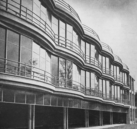 Image of the exterior of the Pioneer Health Centre in London